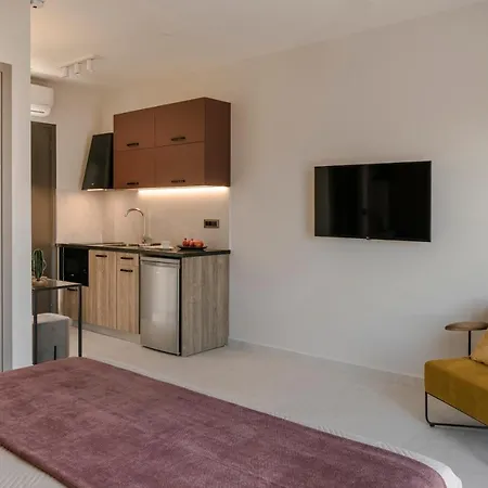 Anthemis Living Апарт-отель 4*